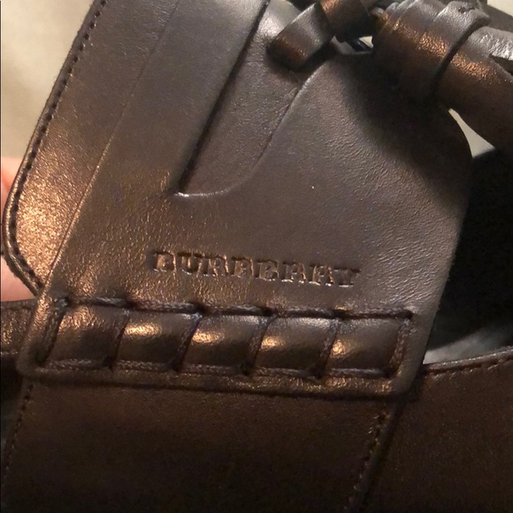 Burberry heels pointy toes with tassel in front - Picture 5 of 7